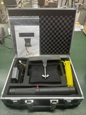 핀홀 탐지기 석유 및 가스 파이프 라인, 케이블, 에나멜, 금속 탱크의 보호 코팅 결함을 테스트하기 위해